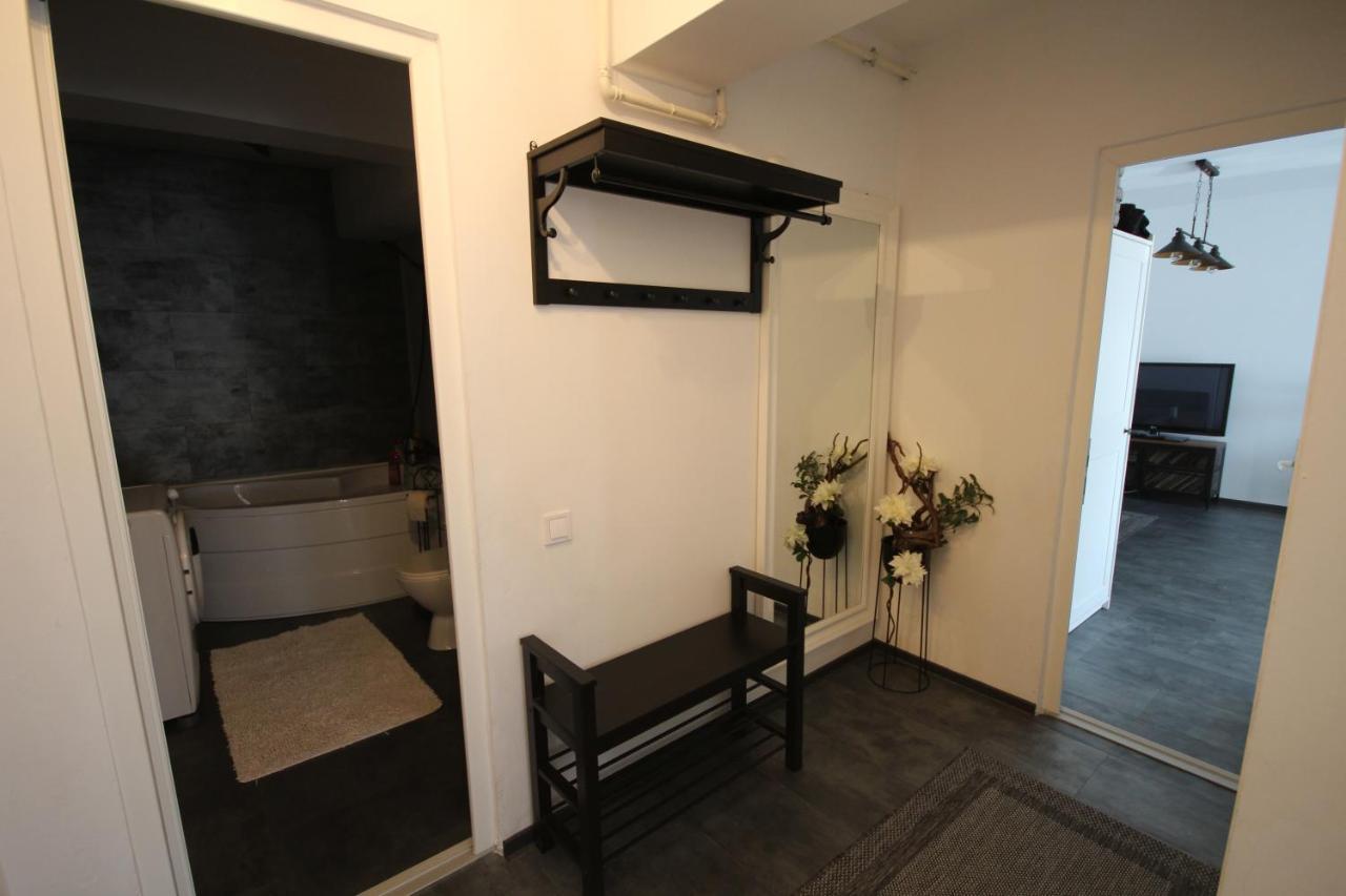 Apartment Francesca Mit Parkplatz Naehe Altstadt Sibiu Ngoại thất bức ảnh